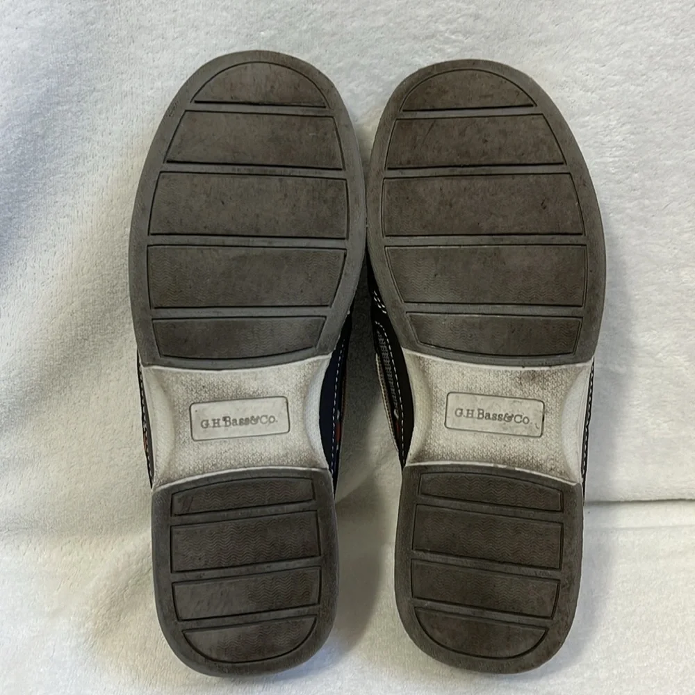G. H. Bass Men’s Slip On Boat Shoes Size 8